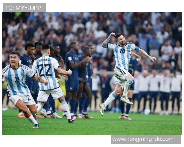 历年足球明星薪资揭秘：从贝利到梅西的财富之路与市场变迁